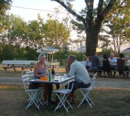 Bed and breakfast D'hotes Les Graves