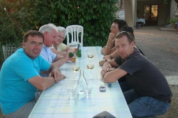 D'hotes Les Graves Bed and breakfast 3*